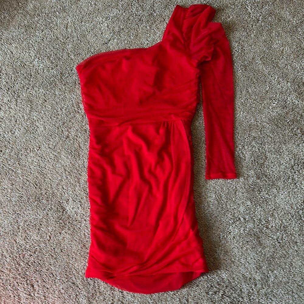 Elegant Red One-Shoulder Dress